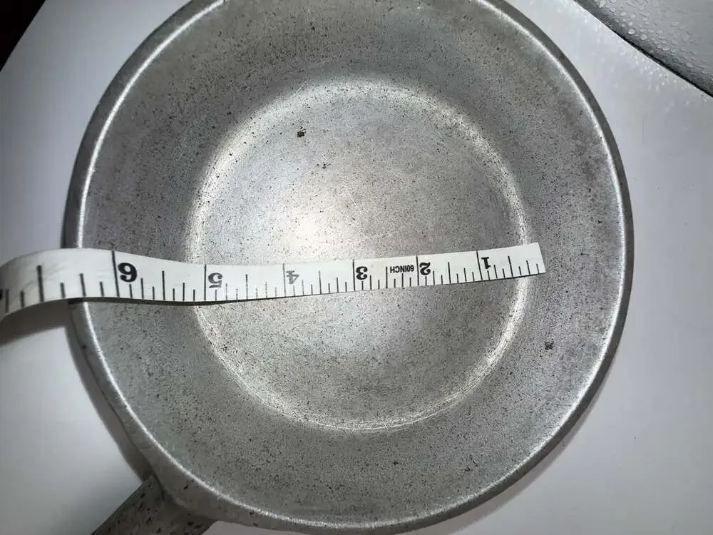Vintage Club Aluminum Hammercraft Cookware 8-Inch Frying Pan with Wooden Handle